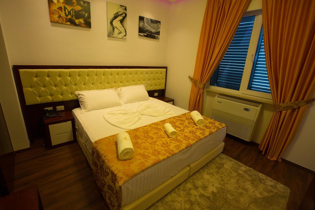 Hotel Palma Rinas Екстериор снимка